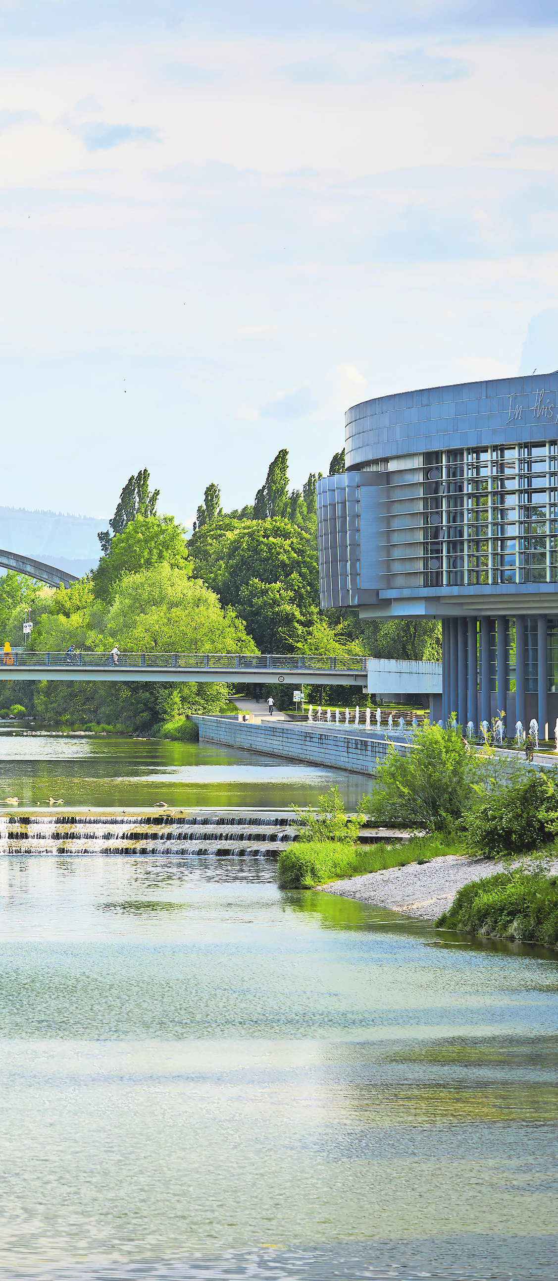 Niederösterreichs Landeshauptstadt St. Pölten bietet einen spannenden Mix aus moderner und barocker Baukunst. Die Stadt punktet außerdem mit zahlreichen Sehenswürdigkeiten und Lokalen.    Foto: Rupert Pessl