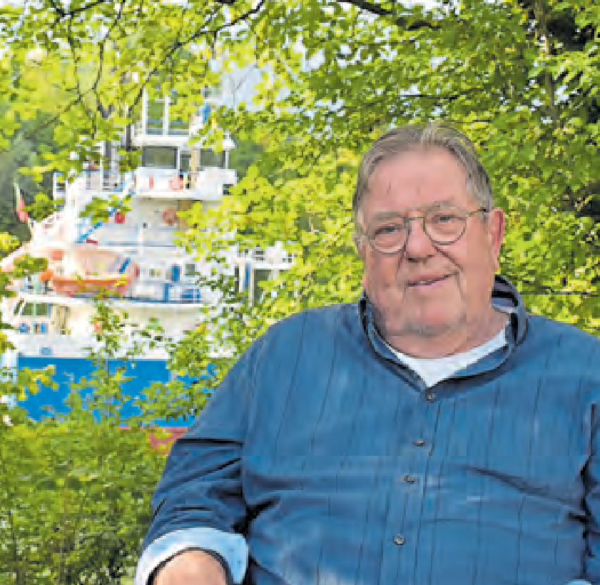 Kapitän Hartmuth Jegliewski war von 1980 bis 2004 Lotse auf dem Nord-Ostsee-Kanal. Sein Urgroßvater arbeitete für die Marketenderei der Kaiserlichen Kanalverwaltung. FOTO: STEFAN LIPSKY