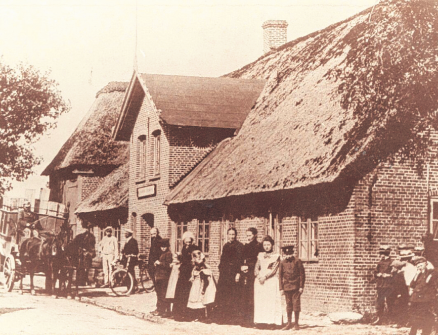 Der Olsdorfer Krug im Jahre 1900. Fotos: Gemeinde St. Peter-Ording