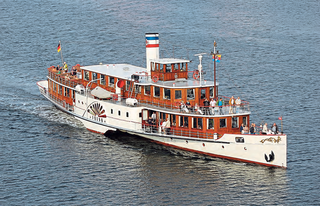 Auf der Ostsee und im Nord-Ostsee Kanal zu Hause – der Seitenraddampfer „Freya“. FOTO: ARCHIV REEDEREI ADLER SCHIFFE