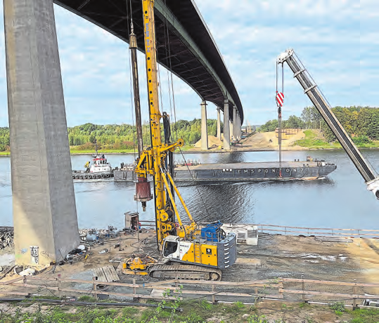 Am südlichen Kanalufer bei Schacht-Audorf: Hier die Basis für die Hauptpfeiler der neuen Hochbrücke geschaffen. FOTO: FRANK HÖFER