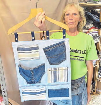 Regina Meyn hat einen Hängeorganizer dieser Art bereits an eine Hundefrisörin verkauft, die darin ihr Equipment aufbewahrt.
