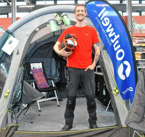 Niko Storm ist Leiter der Camping-Abteilung bei Siemsen.