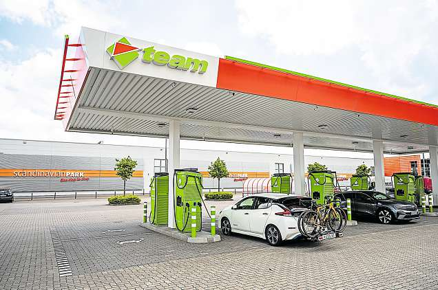Der Scandipark nimmt unter den Grenzmärkten durch seine Größe eine Sonderrolle ein. Auf dem Gelände finden sich neben weiteren Einzelhandelsbetrieben unter anderem ein Indoor-Spielpark, eine Autowaschanlage und eine Tankstelle für E-Autos.