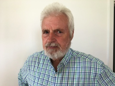 Eckhard Schönfeldt (70)