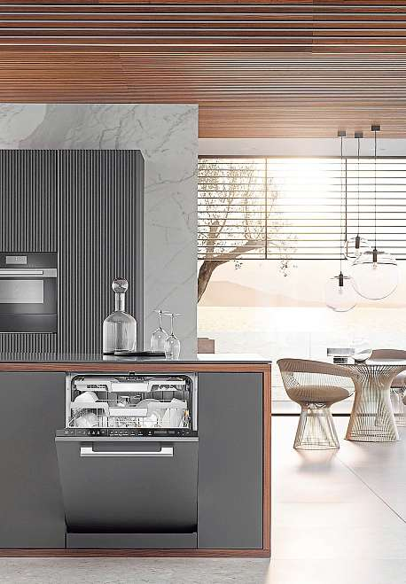 Premium-Modell mit automatischer Dosierung des Geschirr-Reinigers. Es arbeitet besonders leise und ist WLAN-fähig. FOTOS: AMK