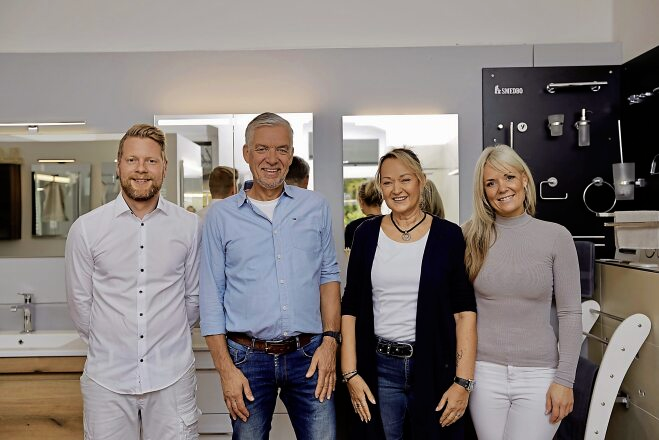 Freuen sich auf viele Besucher beim Tag der offenen Tür in der Bäderwerft am 9. November (v.l.): André Dyhr, Udo Beckmann, Sabine Wolf und Christina Beckmann. Foto: Wolfgang Herrenkind