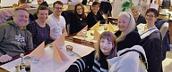 Das Team der Physiotherapiepraxis Böhme feiert den fünften Geburtstag des Gesundheitshauses im Schmiederedder. Foto: privat