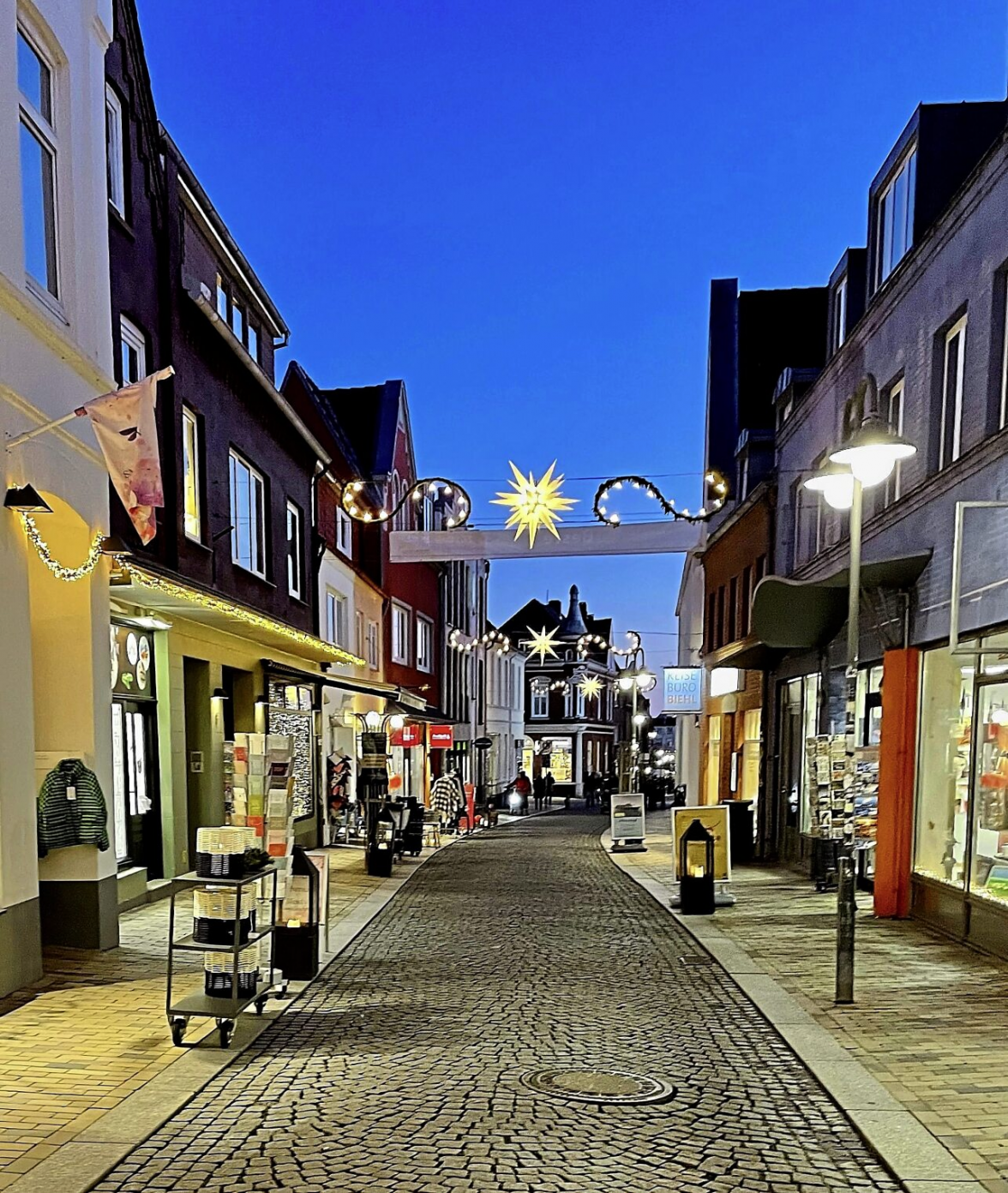 Charmante Fußgängerzone mit zahlreichen Fachgeschäften: die Neustadt. Foto: Herbert Müllerchen