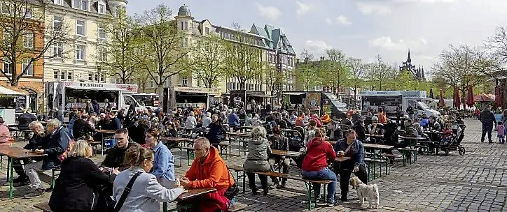 In der Innenstadt Neumünster ist auch 2025 viel los! Foto: Lydia Bernhardt