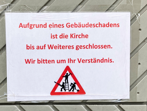 Der Zettel zeigt deutlich, dass die Türen in Groß Vollstedt länger geschlossen bleiben werden.