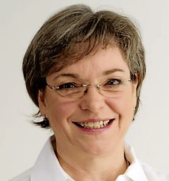 Antje Schubert achtet auf Nährstoffdepots. Foto: Schrader
