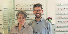 Hilla Goldbaum und Pascal Ulrich. FOTOS: LÜHR OPTIK (1), ADOBESTOCK (1)
