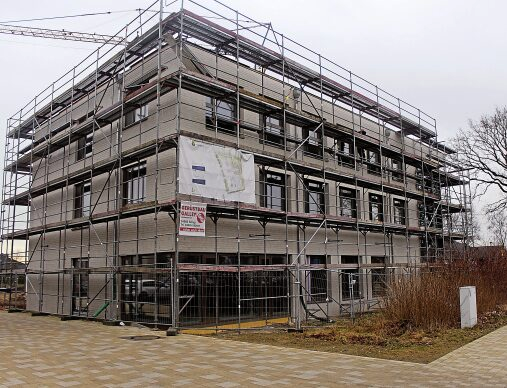 Das zukünftige Bürgerhaus in der neuen Ortsmitte wird voraussichtlich in wenigen Monaten bezugsfertig sein.