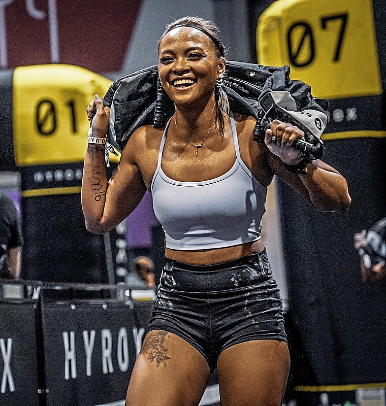 Auch Frauen wollen sich messen. Foto: HYROX official