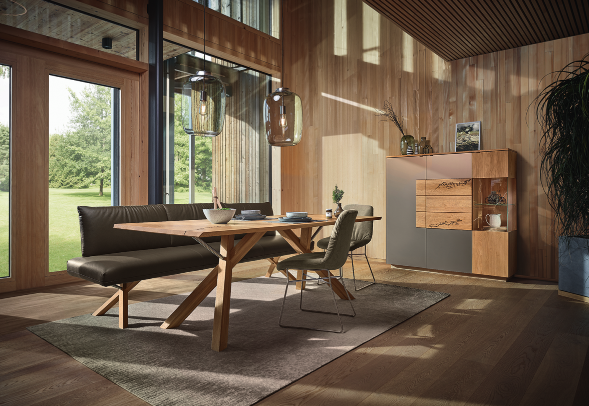 Design-Massivholz Kollektion ,Signatura'. Foto: Möbel Hennings