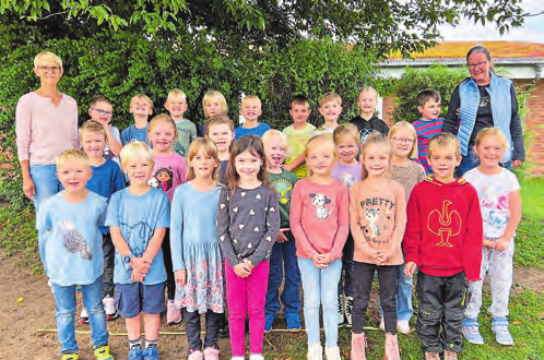 Die Klasse 1b mit Lehrerin Katrin Warnke. Foto: Grundschule Seth/hfr