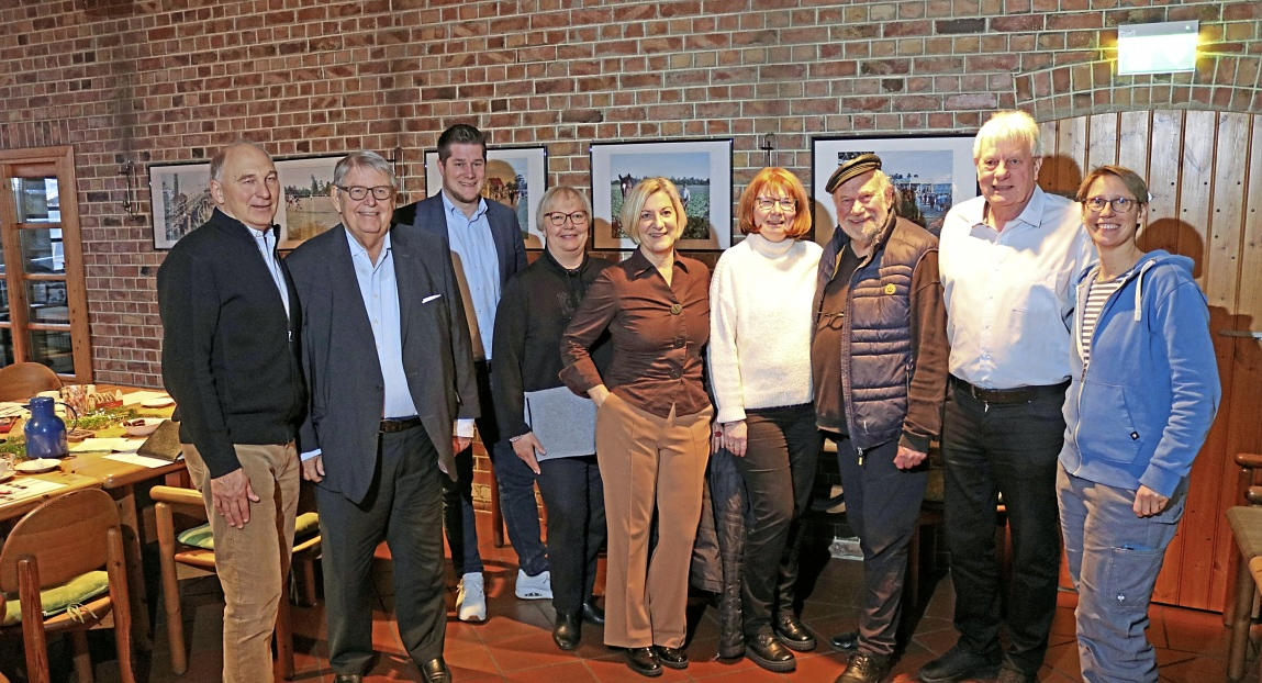 Der Vorstand vom Verein der Freunde und Förderer des Töverhuus hat auch für 2026 ein abwechslungsreiches Programm zusammengestellt. Foto: Förderverein Töverhuus