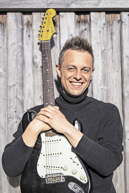 Moritz Kruit – fünffacher Preis- träger des Deutschen Rock Pop Preises 2020 und ein musikalisches Feuerwerk. Foto: privat