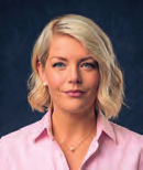 Maxine Jensen VERKAUFSLEITUNG
