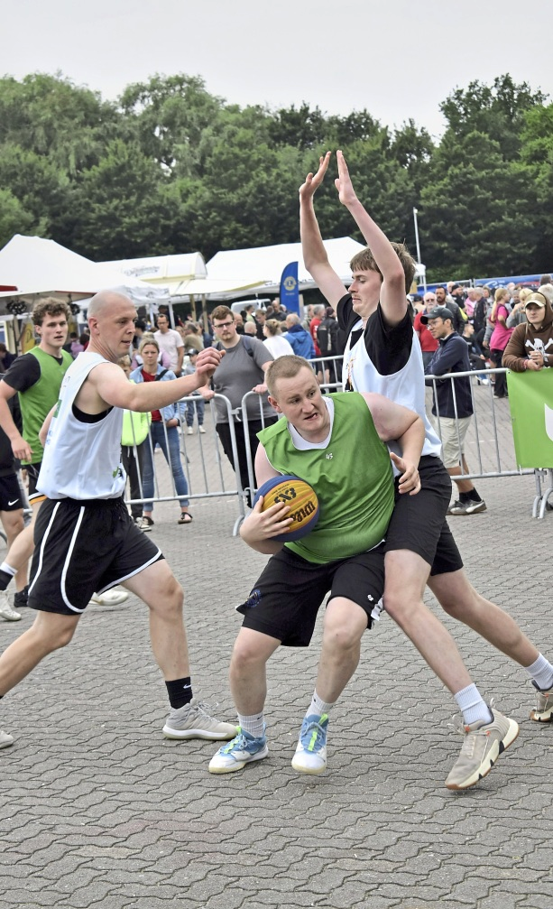 Beim 3×3-Basketball gibt es praktisch keine Pausen im Spiel.