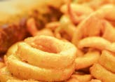 Verdrehen einem den Kopf: Die namensgebenden Fritten des Twisters.