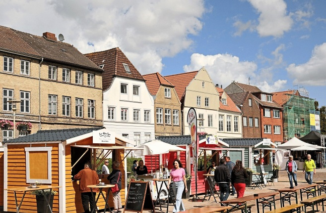 Der historische Hafen wird zu einer Schlemmerbühne