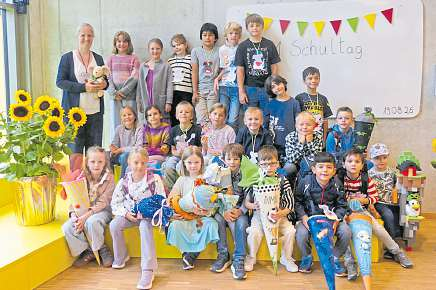 Klasse Jül A mit der Klassenlehrerin Astrid Schrader.