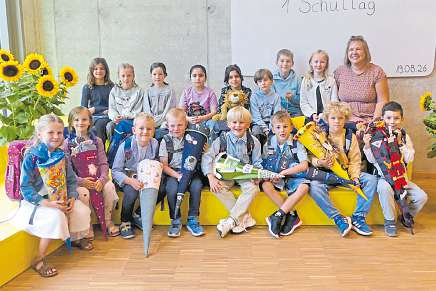 Klasse Jül C mit der Klassenlehrerin Cornelia Adelmann.