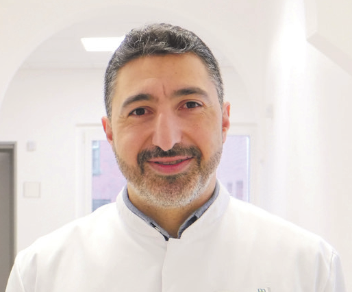 Resul Toprak, Chefarzt der Klinik für Altersmedizin und Frührehabilitation und Leiter des Alterstraumatologischen Zentrums