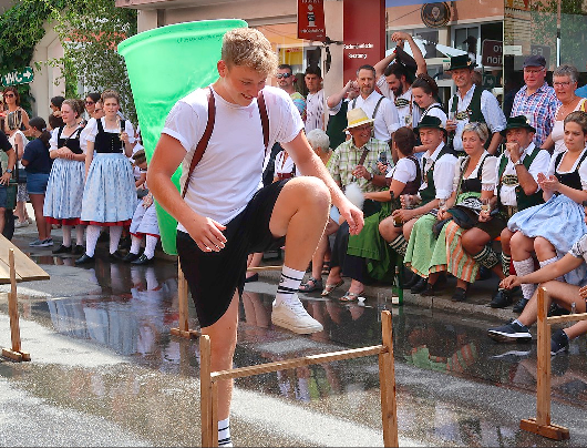 Wer hat am Ende am meisten Wasser in der Biggi? FOTO: CHRISTINE WEIRICH