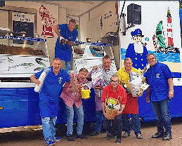 Eine der Hauptattraktionen: der Hamburger Fischmarkt FOTO: SÜMA MAIER