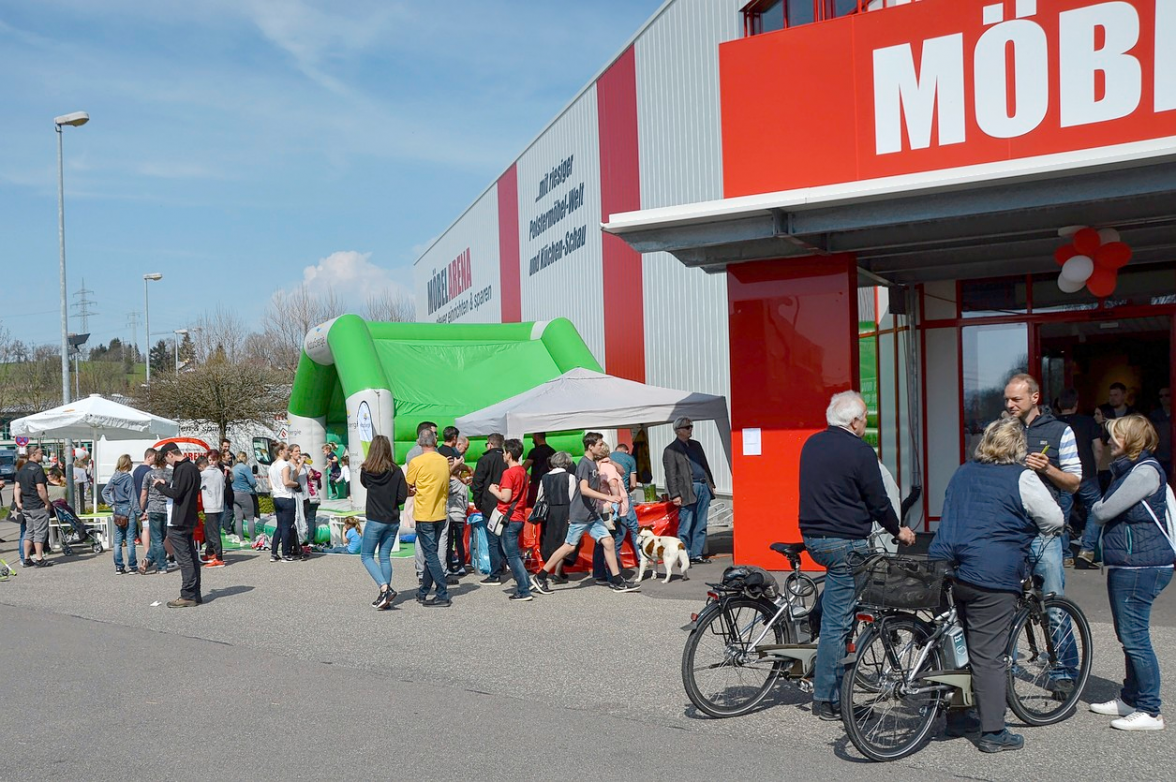 Viel geboten ist während der Leistungs- und Gewerbeschau in der Schildgasse. 