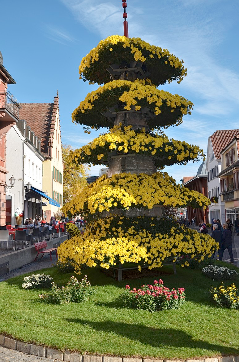 Die Chrysanthema-Pagode steht wieder am Urteilsplatz.