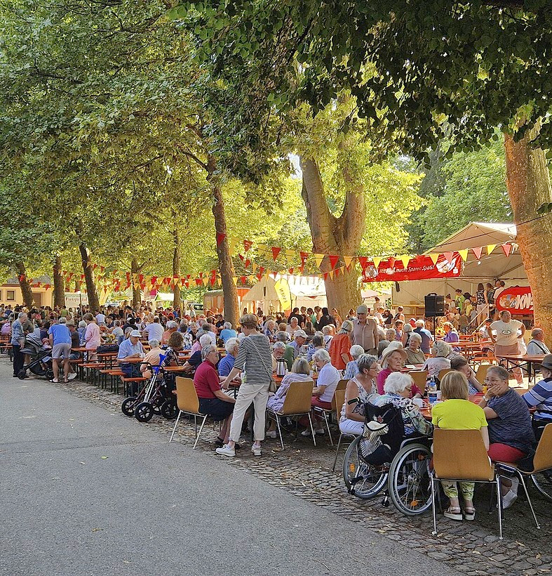 Stimmungsvolle Atmosphäre ist garantiert. FOTO: VEREIN ANNAFEST STAUFEN