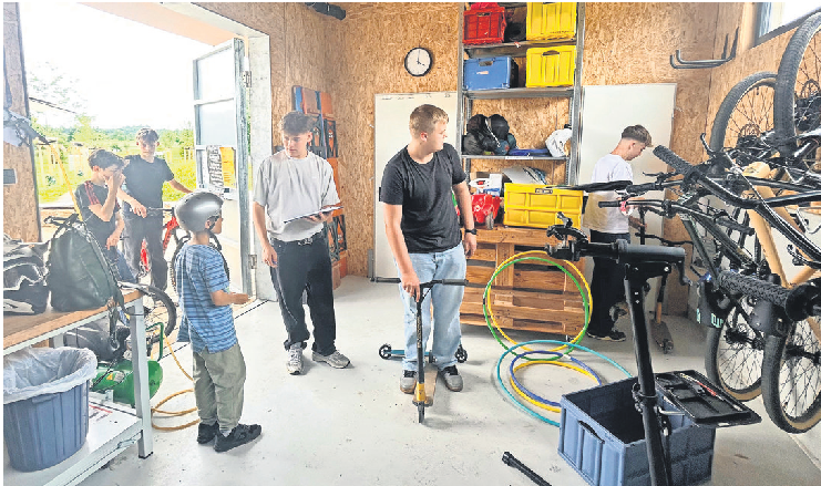 In der Werkstatt bei der Köngener Pumptrack-Anlage können Fahrzeuge ausgeliehen werden.