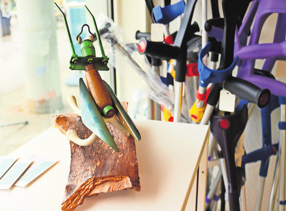 Michael Supper stellt wieder bei Harnisch Orthopädie und Schuhtechnik aus. Foto: Eva Herschmann