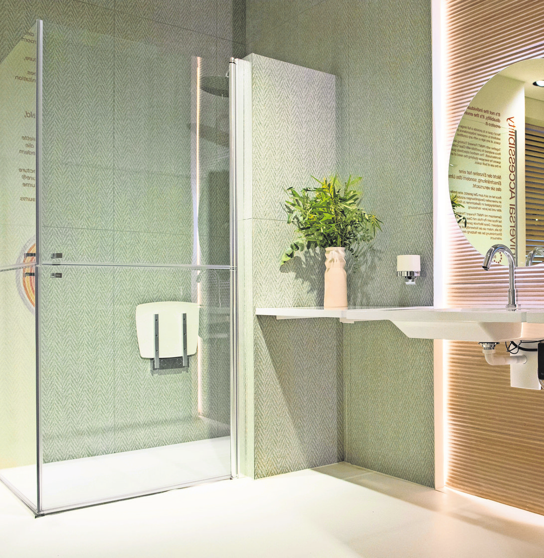 Die barrierefreie Dusche erleichtert den Alltag im Alter erheblich. Foto: dpa