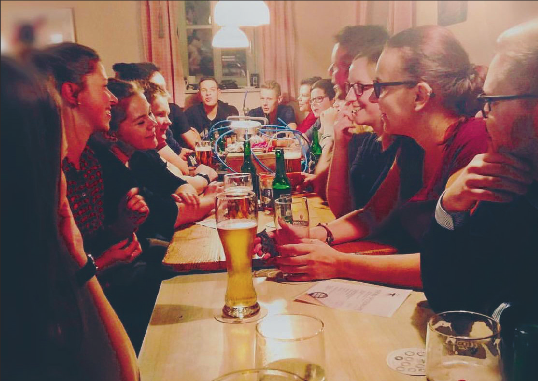 Die Gastronomie in Ottenhofen lädt an der Kirchweih zu geselligem Beisammensein. Foto: Schmiddn