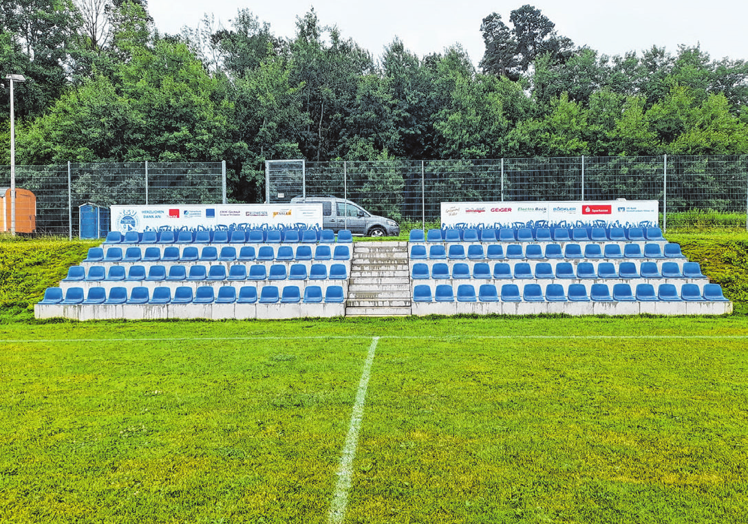 Beim kommenden Heimspiel der Fußballfrauen am 6. April um 16 Uhr gegen den VfL 1947 Ehingen freuen sich die Spielerinnen auf lautstarke Unterstützung.
