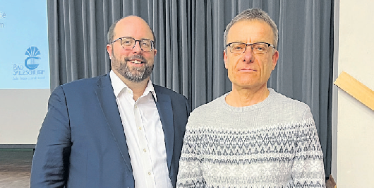 Bürgermeister Matthias Kübel (links) mit Frank Walter, der sich für das Amt des ehrenamtlichen Inklusionsbeauftragten zur Verfügung stellte. Foto: Mirko Luis