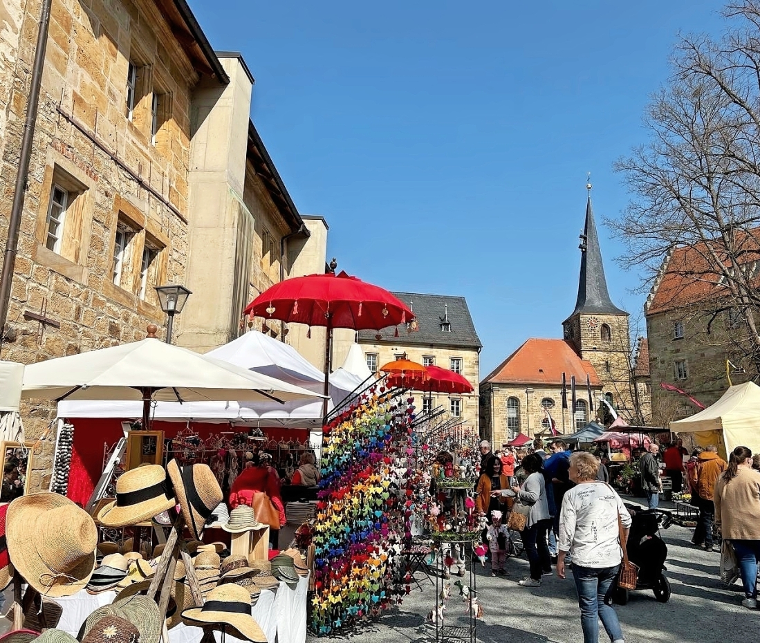 Von 10 bis 18 Uhr kann man am Samstag und Sonntag über den Markt schlendern.
