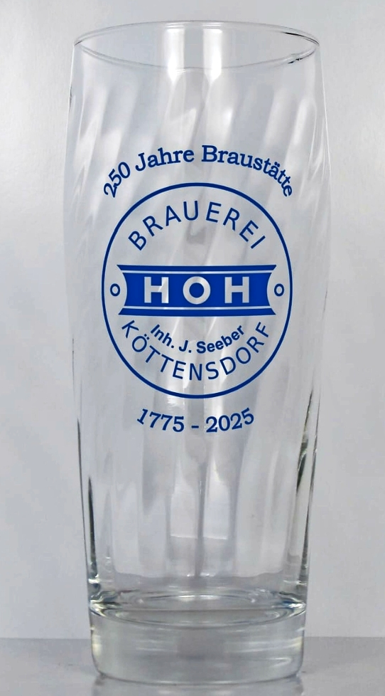Stammgäste und Sammler können sich auf ein Jubiläums-Willi-Glas freuen. FOTO: BERTRAM WAGNER