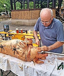 Highlight am Samstag: Die Sau am Spieẞ.