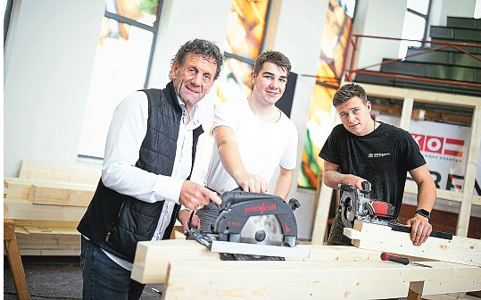 Experten rund um das Bauen und passende Materialien sind auf der Häuslbauermesse zu finden. Fotos: Nicolas Zangerle