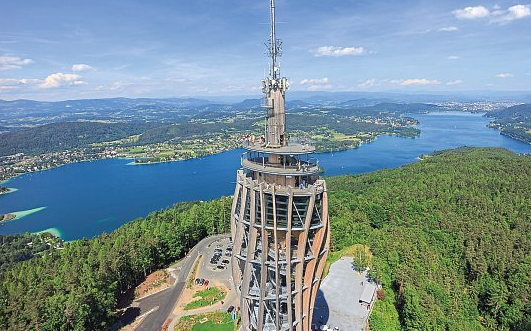 Der Pyramidenkogel ist mit 100 Metern der weltweit höchste Aussichtsturm aus Holz.Foto: Stabentheiner