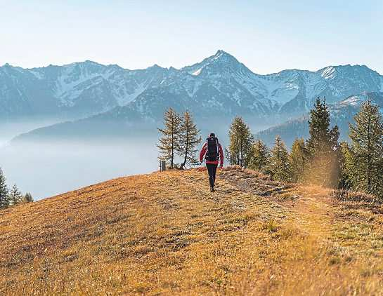 Wandern auf den Golzentipp - der Hausberg von Obertilliach. Foto: ThomasVielgut