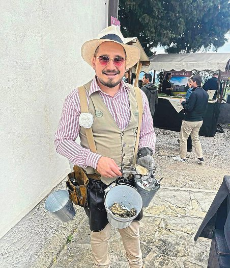 Gastfreundschaft war für Jakob Golob immer schon ein Teil seines Lebens. Heute kocht er in der Ošterija Žogica. Foto: Jakob Golob