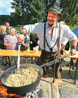 Auf der Wildwiesenhütte wird gerne im großen Stil aufgekocht.Foto: Steiermark Tourismus/Gery Wolf