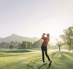 Von 12. bis 14. September dürfen sich Golfer auf die Kitzbüheler „Golf-Trophy“ freuen. Foto: Kitzbühel Tourismus